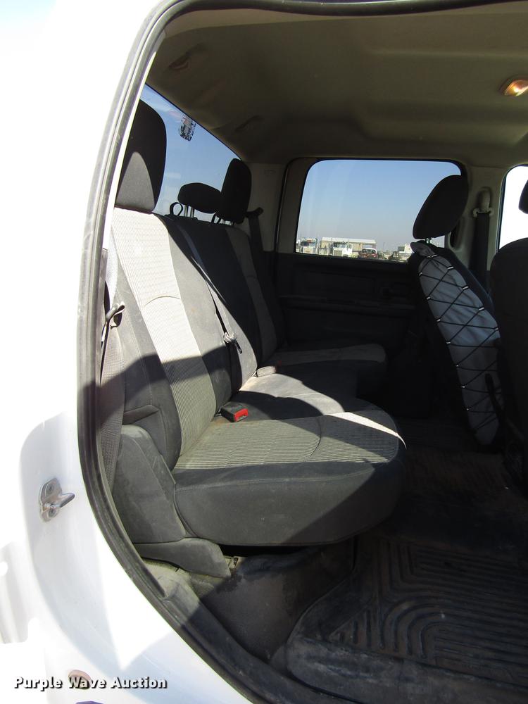 image for item DB6938 2012 Dodge Ram 3500 Crew Cab pickup truck