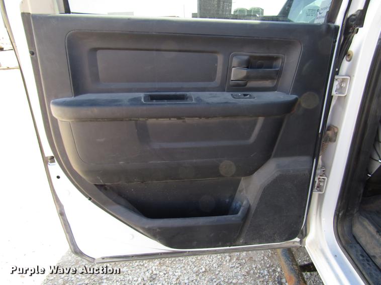 image for item DB6938 2012 Dodge Ram 3500 Crew Cab pickup truck