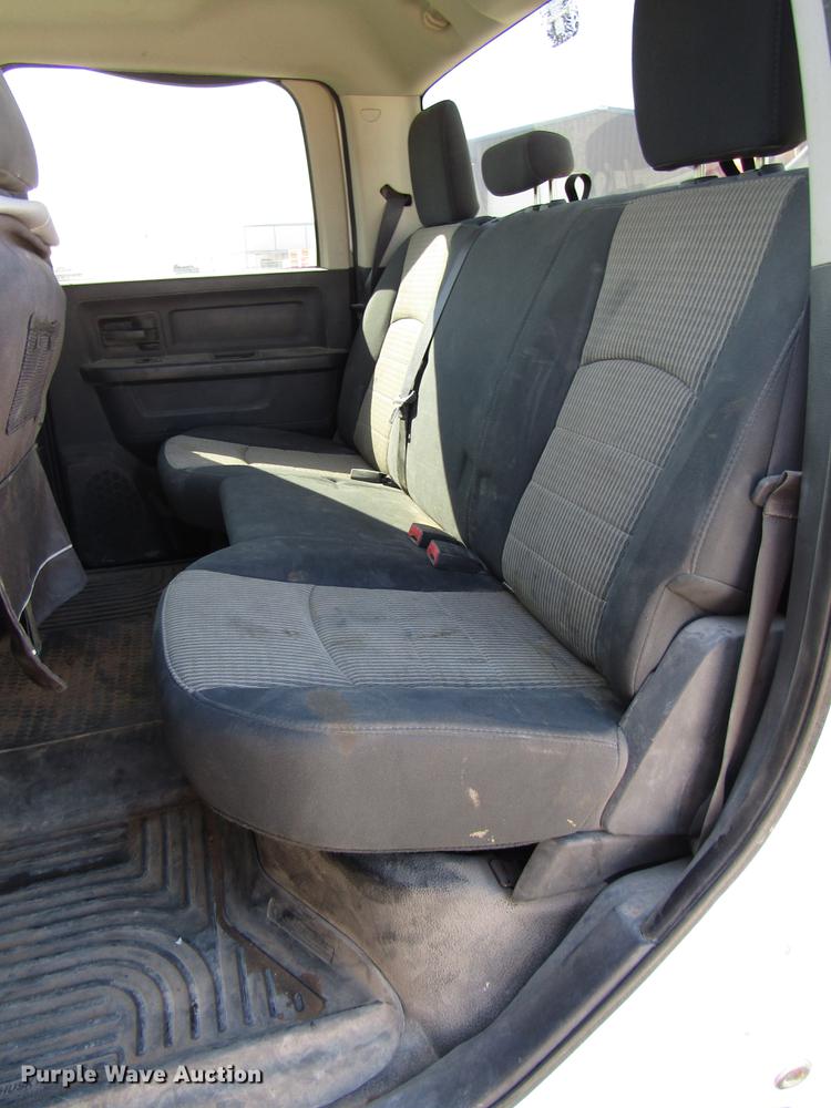 image for item DB6938 2012 Dodge Ram 3500 Crew Cab pickup truck