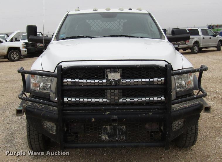 image for item DB6942 2014 Dodge Ram 5500 Crew Cab flatbed truck