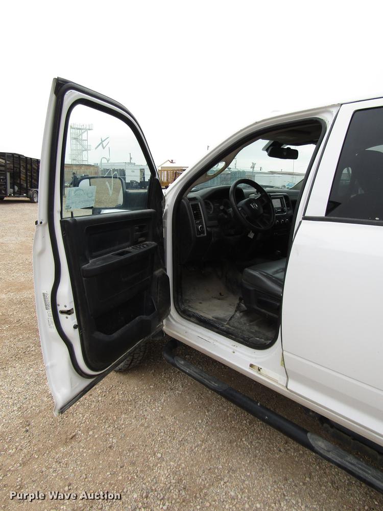 image for item DB6942 2014 Dodge Ram 5500 Crew Cab flatbed truck