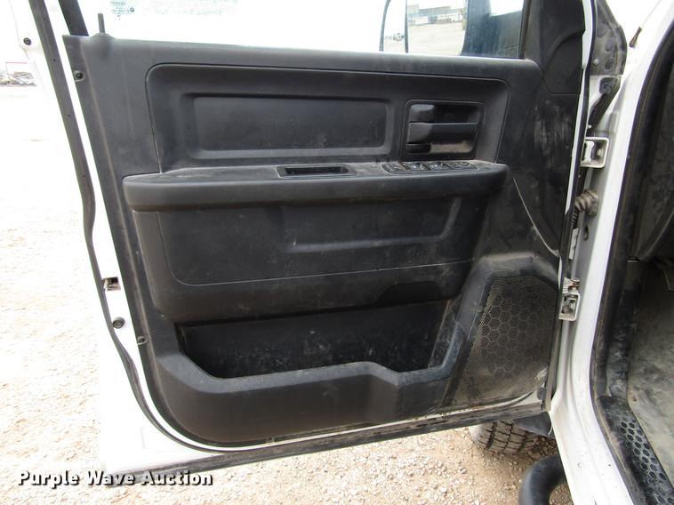 image for item DB6942 2014 Dodge Ram 5500 Crew Cab flatbed truck