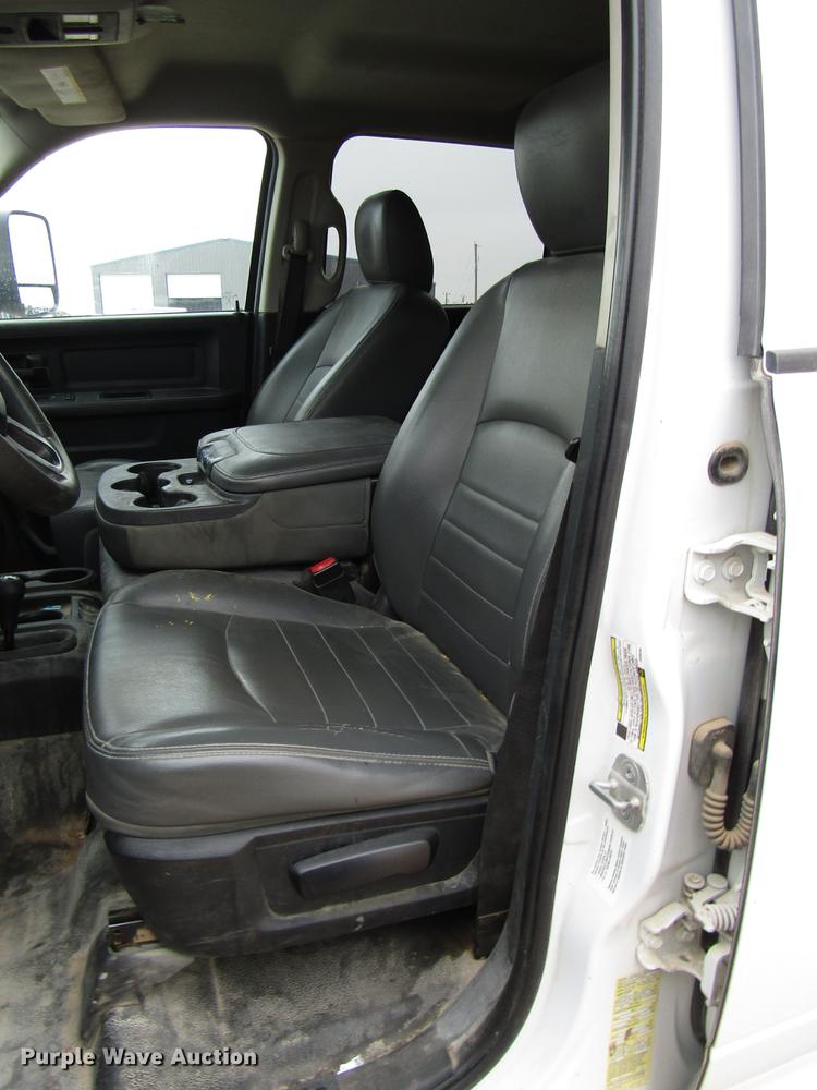 image for item DB6942 2014 Dodge Ram 5500 Crew Cab flatbed truck