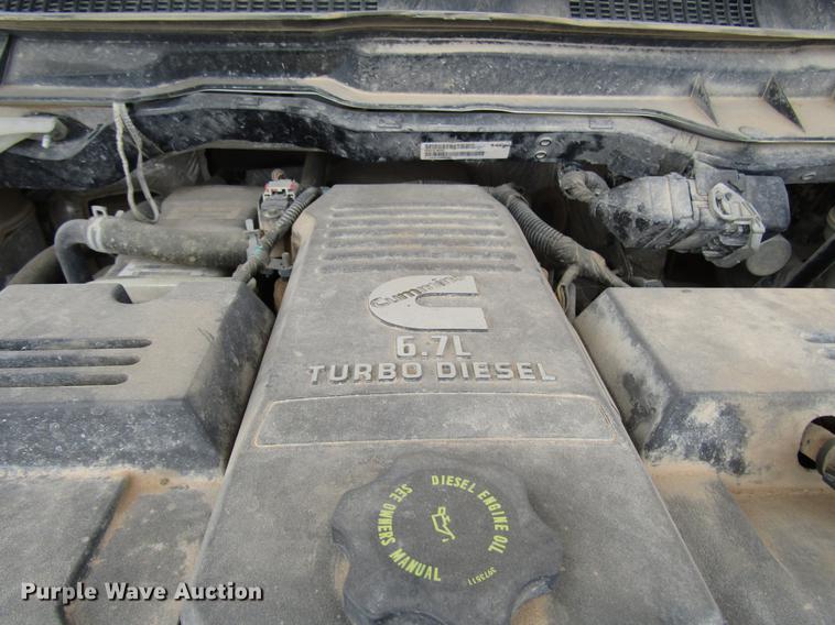 image for item DB6942 2014 Dodge Ram 5500 Crew Cab flatbed truck