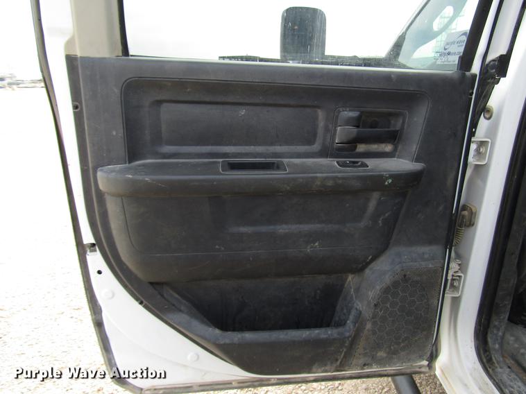 image for item DB6943 2011 Dodge Ram 5500 Crew Cab flatbed truck