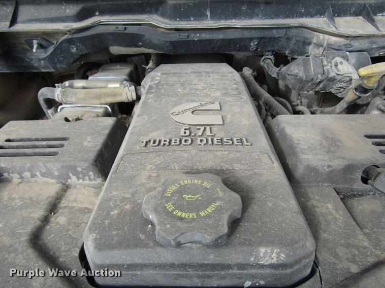 image for item DB6943 2011 Dodge Ram 5500 Crew Cab flatbed truck