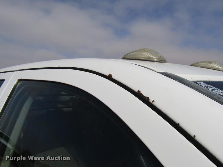 image for item DB6943 2011 Dodge Ram 5500 Crew Cab flatbed truck