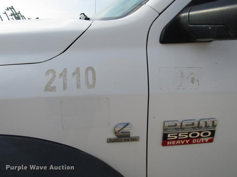 image for item DB6943 2011 Dodge Ram 5500 Crew Cab flatbed truck