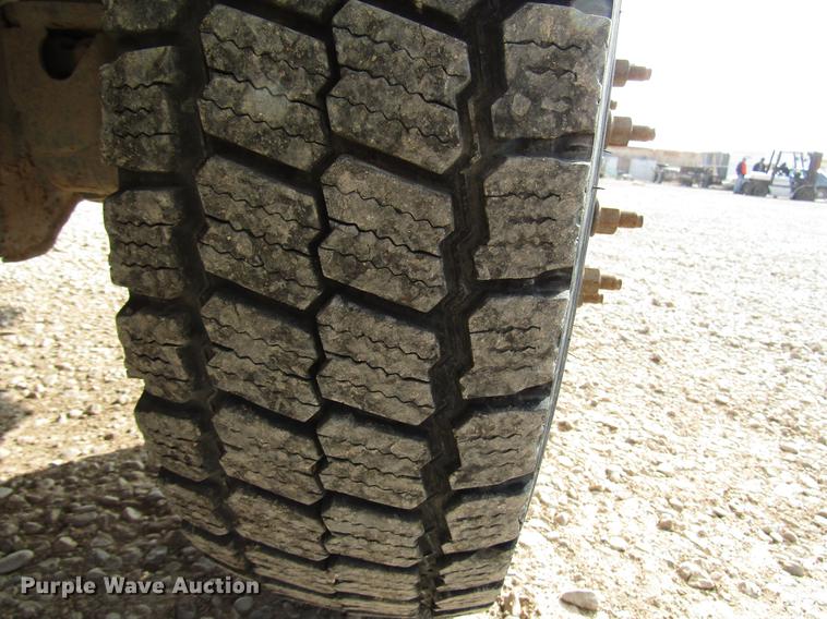 image for item DB6943 2011 Dodge Ram 5500 Crew Cab flatbed truck