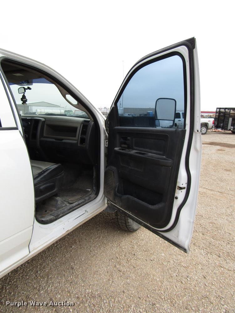 image for item DB6944 2011 Dodge Ram 5500 Crew Cab flatbed truck