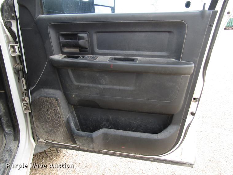 image for item DB6944 2011 Dodge Ram 5500 Crew Cab flatbed truck