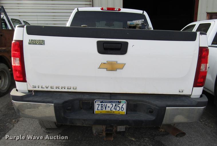 image for item DB6946 2011 Chevrolet Silverado 2500 Ext. Cab pickup truck