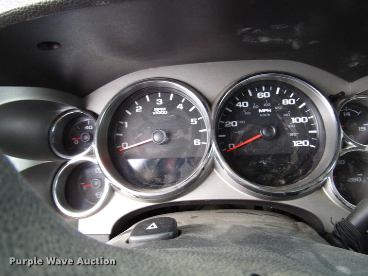 image for item DB6946 2011 Chevrolet Silverado 2500 Ext. Cab pickup truck