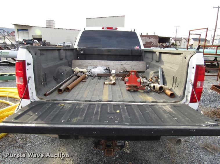 image for item DB6948 2012 Chevrolet Silverado 2500 Crew Cab pickup truck