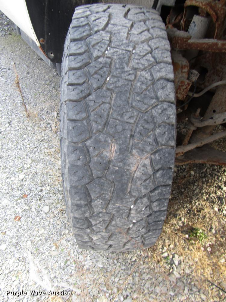 image for item DB6948 2012 Chevrolet Silverado 2500 Crew Cab pickup truck