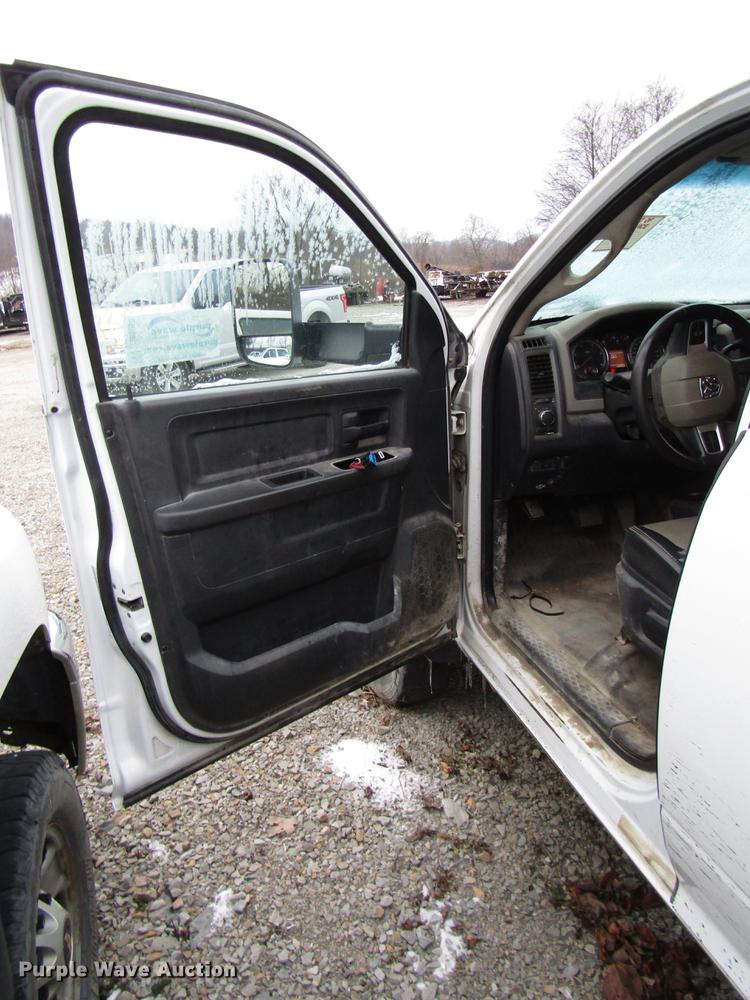 image for item DB6953 2011 Dodge Ram 5500 Crew Cab flatbed truck