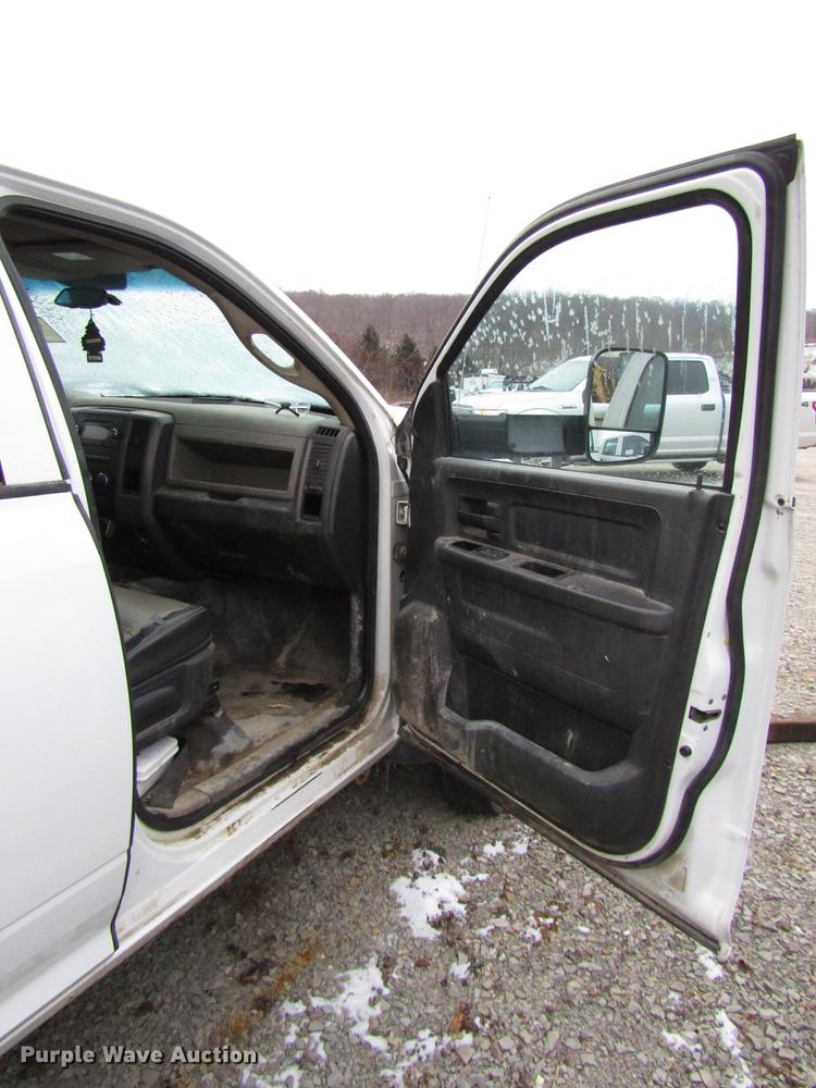 image for item DB6953 2011 Dodge Ram 5500 Crew Cab flatbed truck