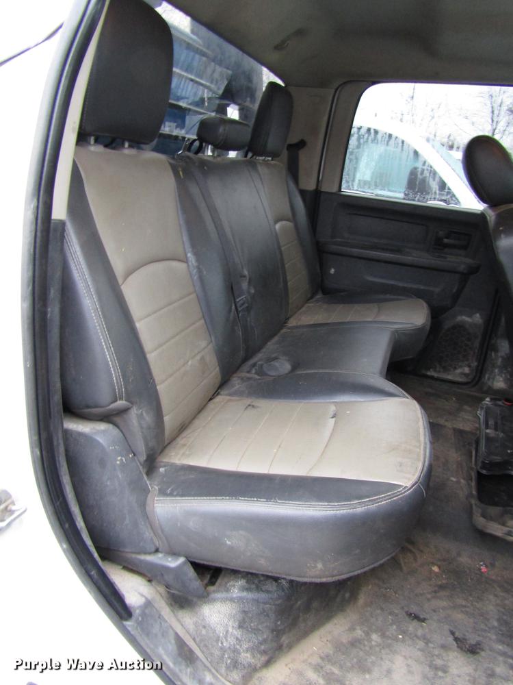 image for item DB6953 2011 Dodge Ram 5500 Crew Cab flatbed truck