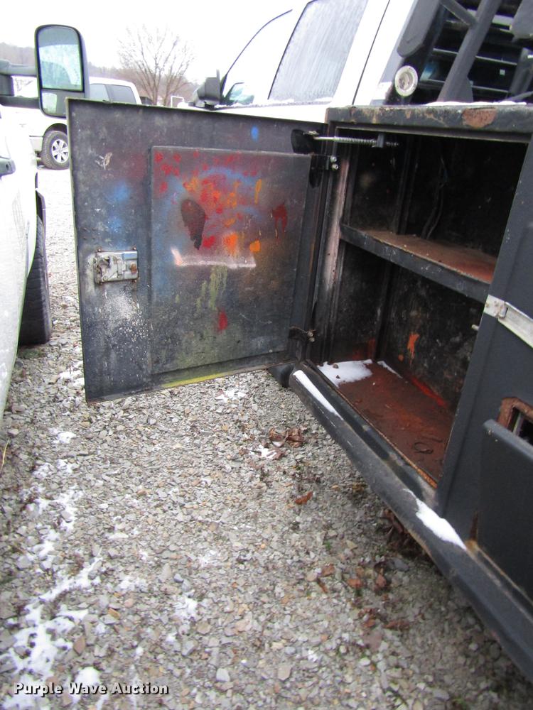 image for item DB6953 2011 Dodge Ram 5500 Crew Cab flatbed truck