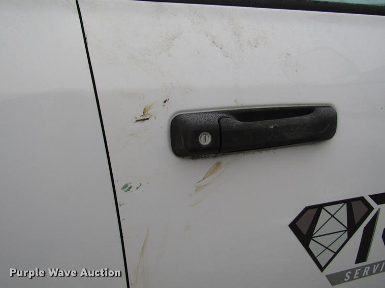 image for item DB6953 2011 Dodge Ram 5500 Crew Cab flatbed truck