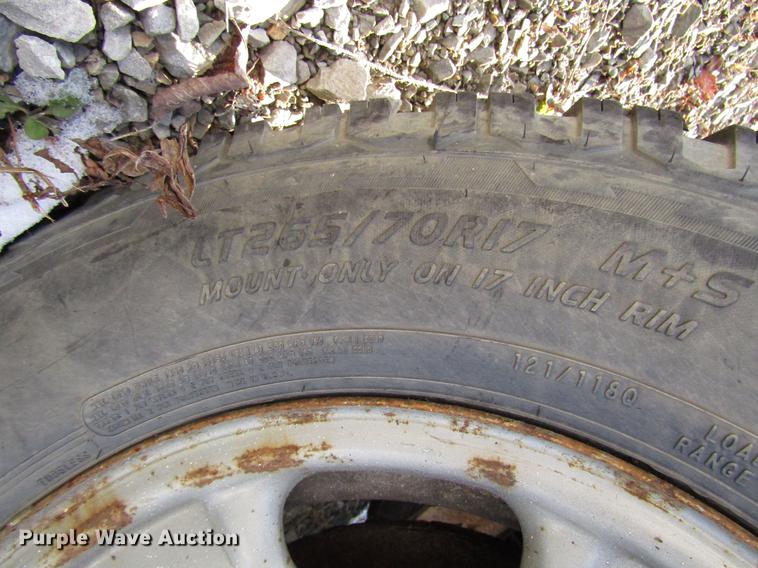 image for item DB6956 2011 Chevrolet Silverado 2500HD Ext. Cab pickup truck