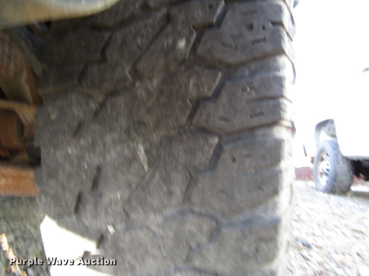 image for item DB6956 2011 Chevrolet Silverado 2500HD Ext. Cab pickup truck