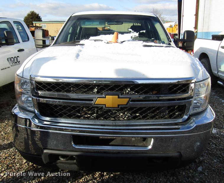 image for item DB6957 2012 Chevrolet Silverado 2500HD Crew Cab pickup truck