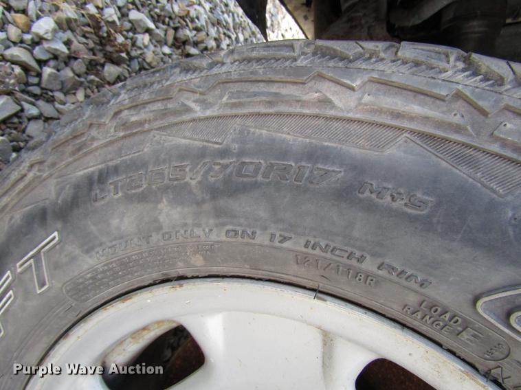 image for item DB6957 2012 Chevrolet Silverado 2500HD Crew Cab pickup truck