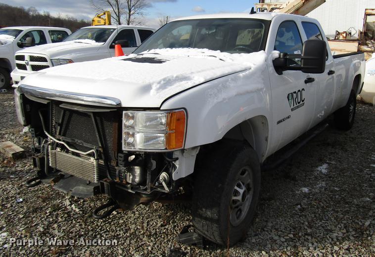 image for item DB6959 2014 GMC Sierra 2500HD Crew Cab pickup truck