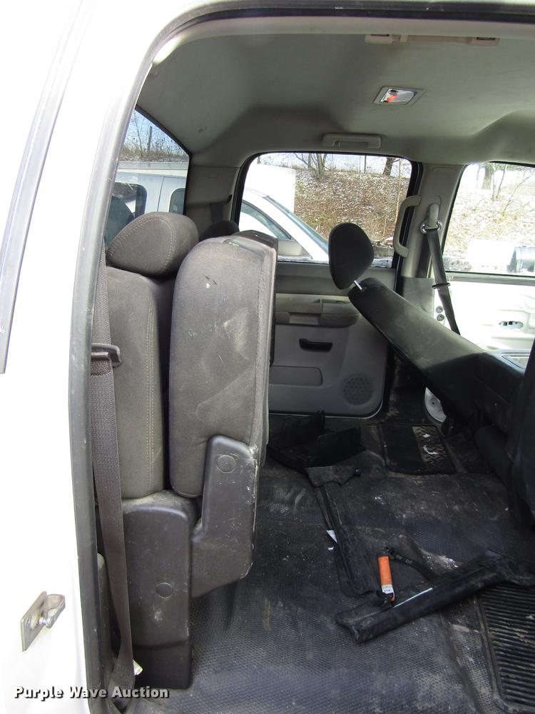 image for item DB6959 2014 GMC Sierra 2500HD Crew Cab pickup truck