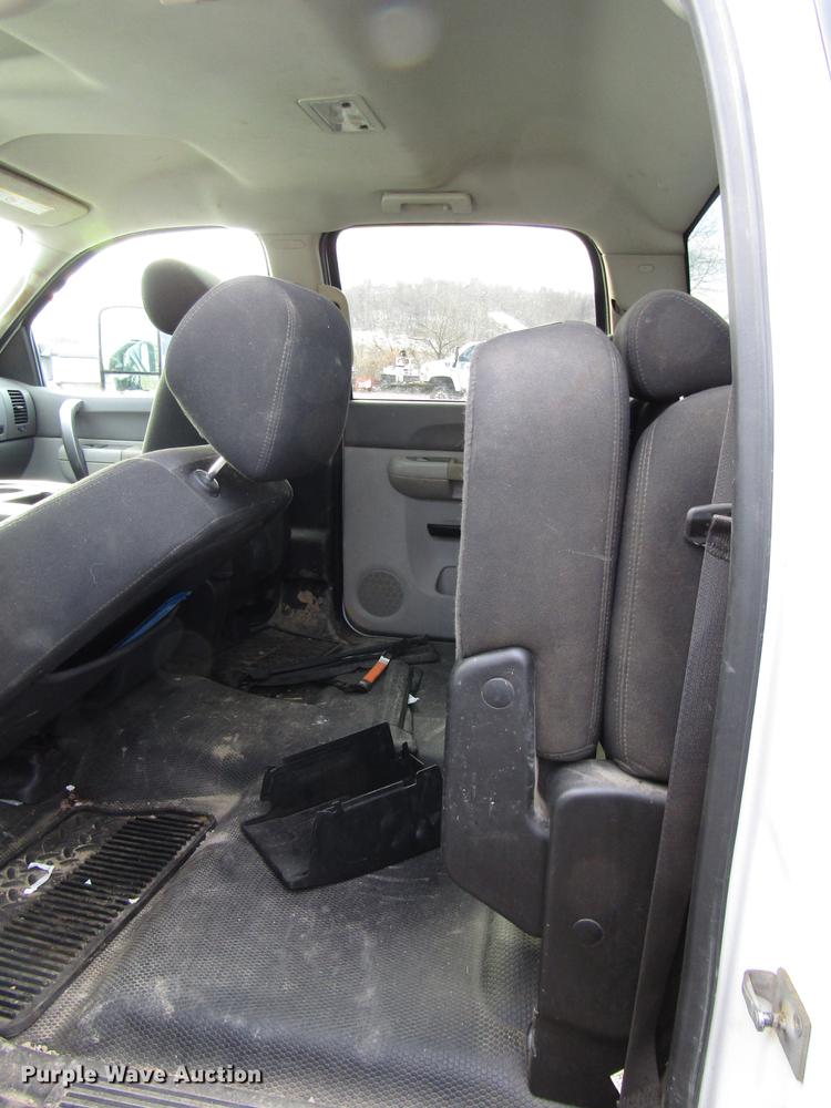 image for item DB6959 2014 GMC Sierra 2500HD Crew Cab pickup truck