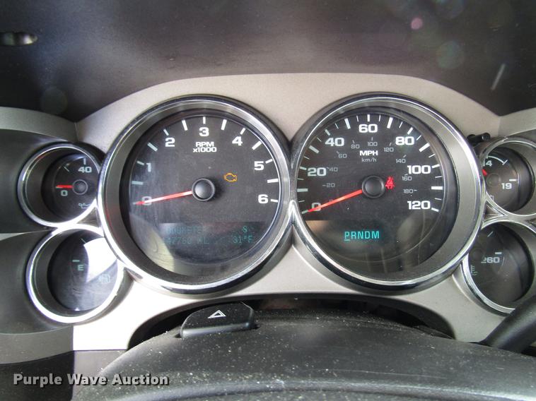 image for item DB6960 2013 Chevrolet Silverado 1500 Crew Cab pickup truck