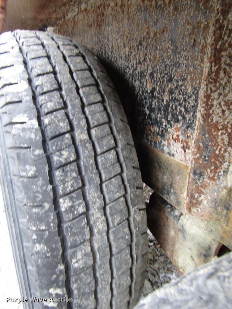 image for item DB6968 2008 Apache equipment trailer