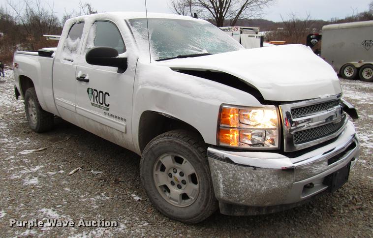 image for item DB6977 2013 Chevrolet Silverado 1500 Ext. Cab pickup truck