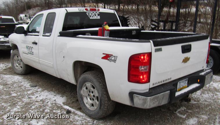 image for item DB6977 2013 Chevrolet Silverado 1500 Ext. Cab pickup truck