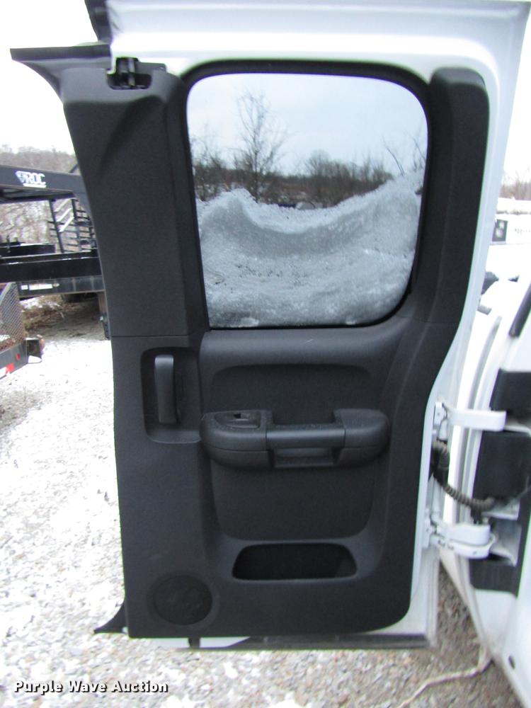 image for item DB6977 2013 Chevrolet Silverado 1500 Ext. Cab pickup truck