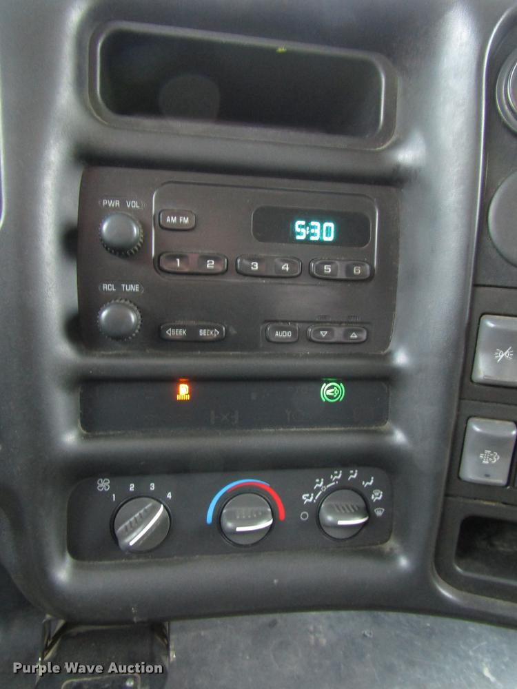 image for item DB6978 2008 Chevrolet C4500 flatbed truck