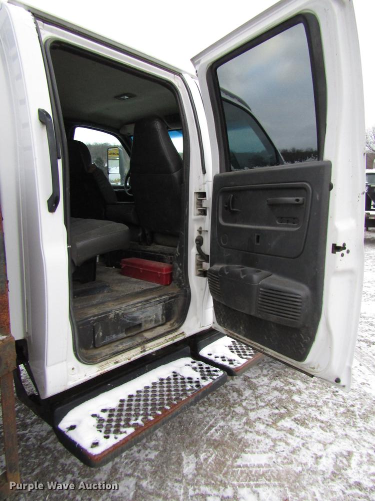 image for item DB6978 2008 Chevrolet C4500 flatbed truck