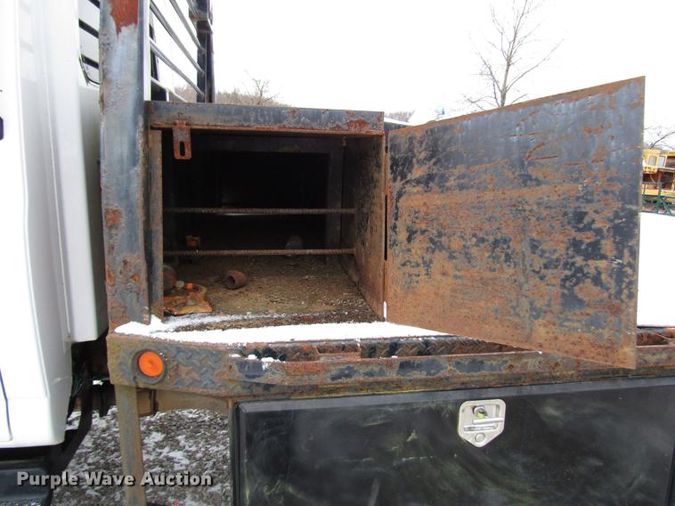 image for item DB6978 2008 Chevrolet C4500 flatbed truck