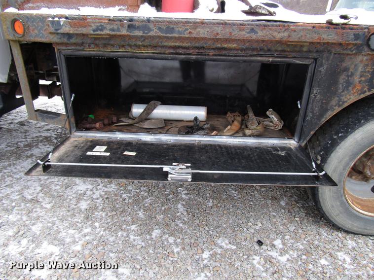 image for item DB6978 2008 Chevrolet C4500 flatbed truck