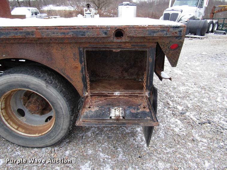 image for item DB6978 2008 Chevrolet C4500 flatbed truck