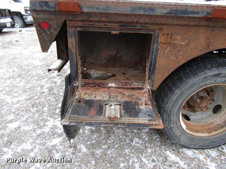 image for item DB6978 2008 Chevrolet C4500 flatbed truck