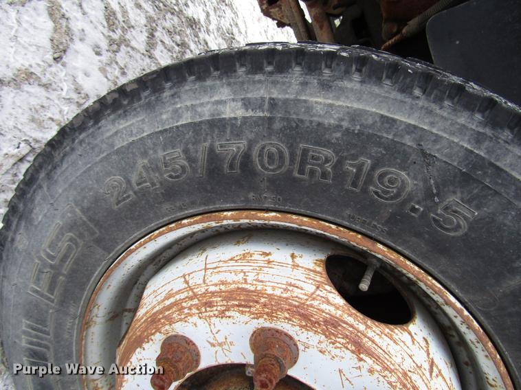 image for item DB6978 2008 Chevrolet C4500 flatbed truck