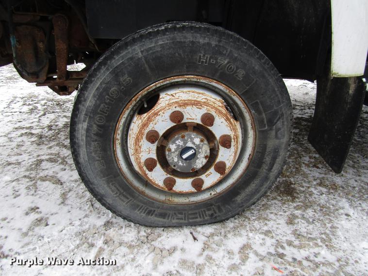 image for item DB6978 2008 Chevrolet C4500 flatbed truck