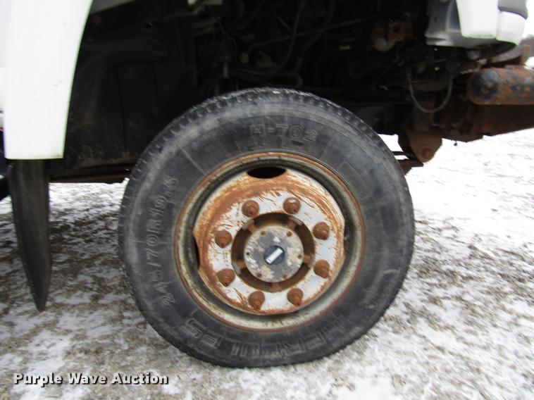 image for item DB6978 2008 Chevrolet C4500 flatbed truck