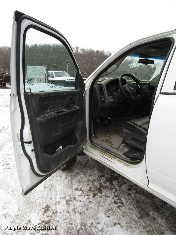 image for item DB6982 2011 Dodge Ram 5500 Crew Cab flatbed truck