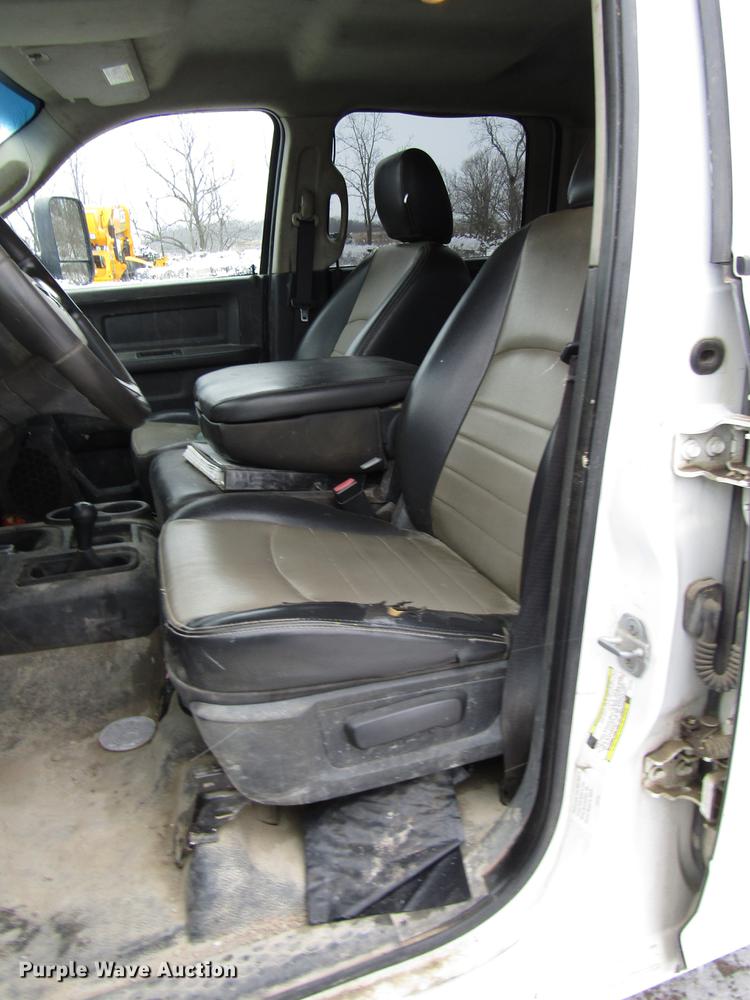 image for item DB6982 2011 Dodge Ram 5500 Crew Cab flatbed truck