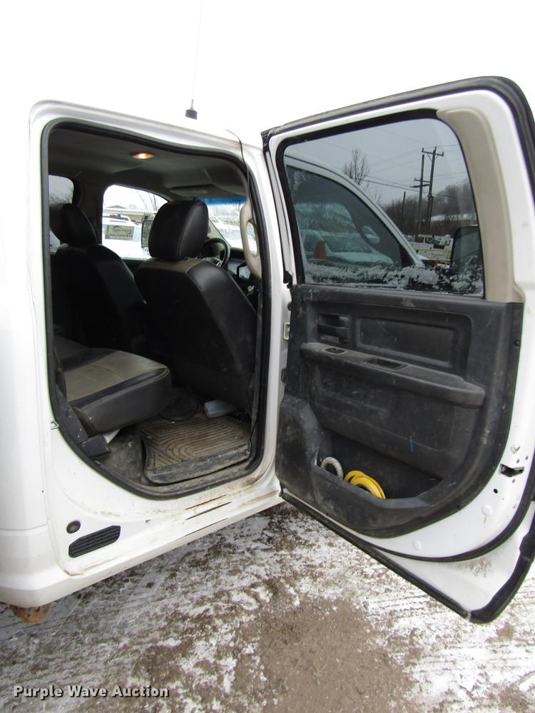 image for item DB6982 2011 Dodge Ram 5500 Crew Cab flatbed truck