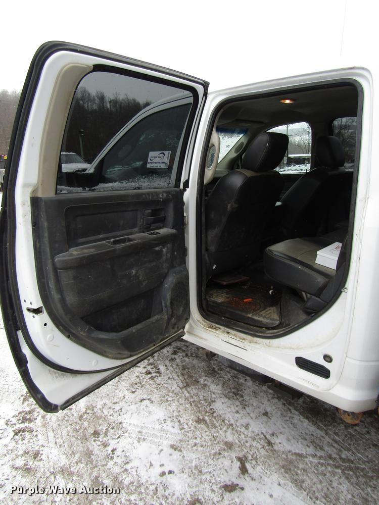 image for item DB6982 2011 Dodge Ram 5500 Crew Cab flatbed truck