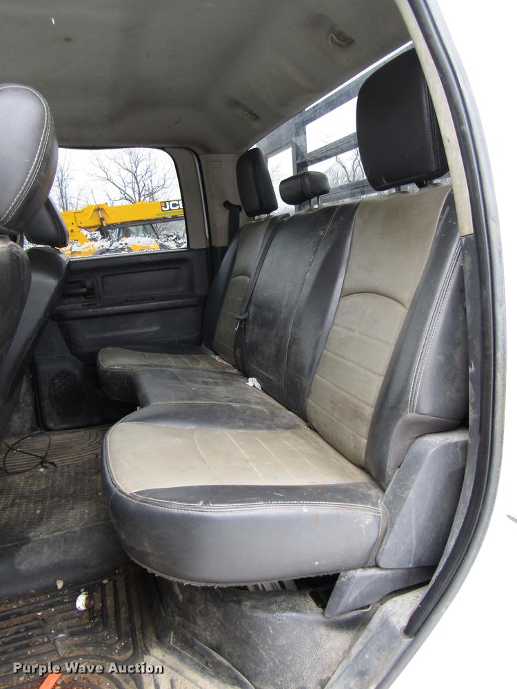 image for item DB6982 2011 Dodge Ram 5500 Crew Cab flatbed truck